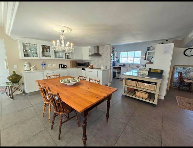 3 BEDROOM HOUSE FOR SALE IN BRITANNIA BAY